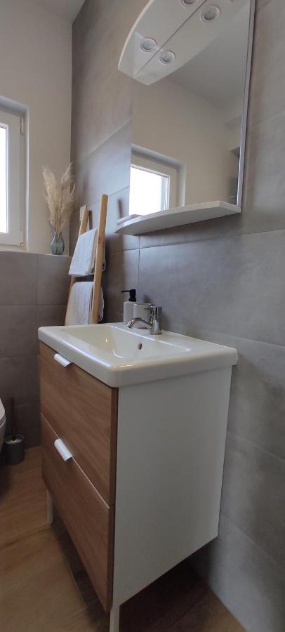 Lux Apartments 沃迪切 外观 照片